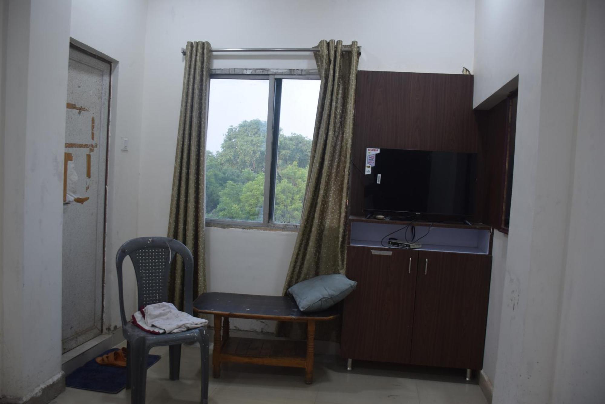 Hotel Thakur Ji Bhopal Bagian luar foto
