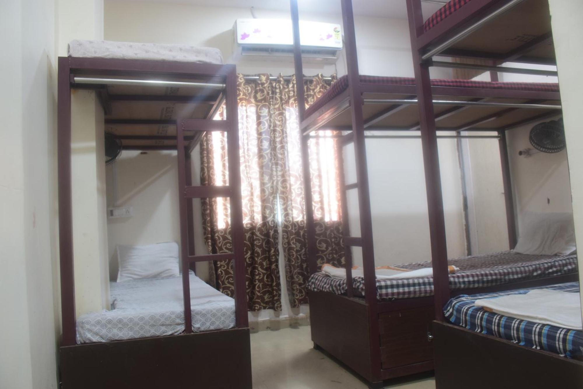Hotel Thakur Ji Bhopal Bagian luar foto